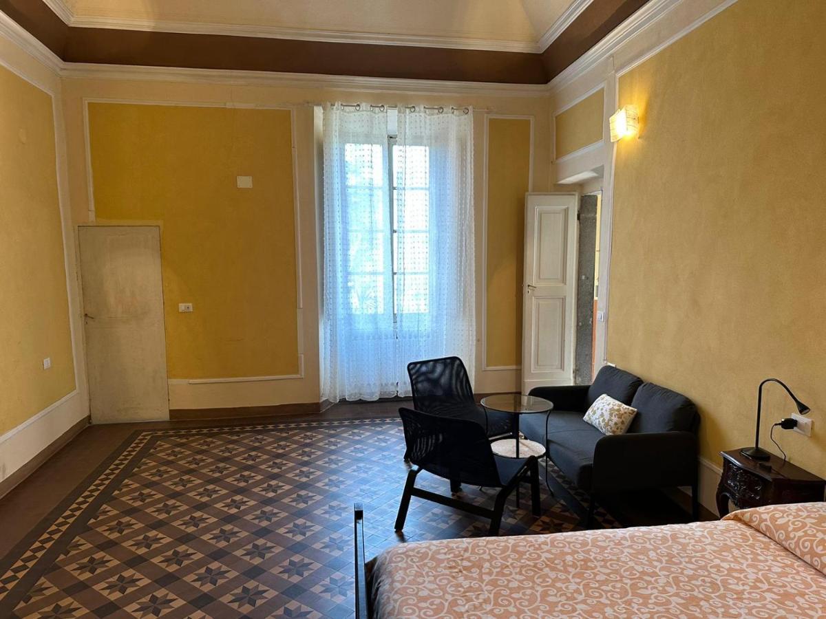 Casa Cavour Hotel Pontremoli Exterior photo